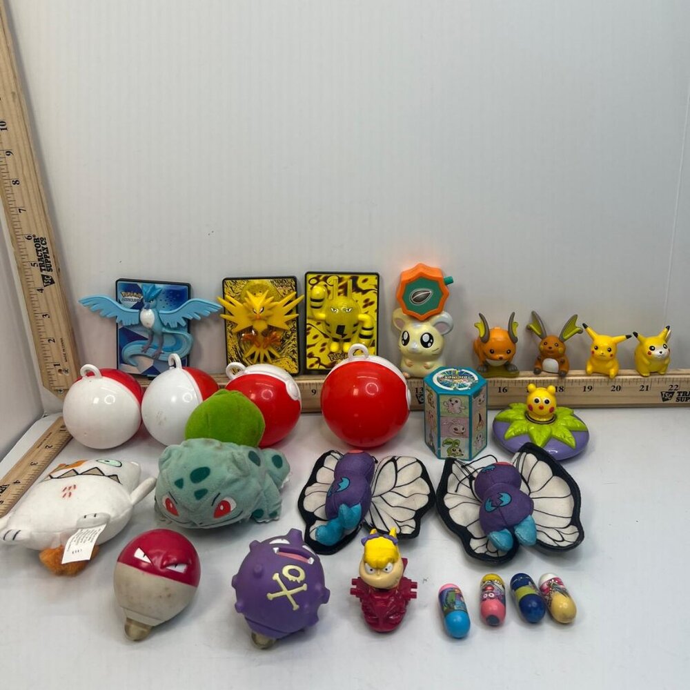 Pokémon and Cartoon Collectible Figures Plush Balls Trading Cards Lot For Kids